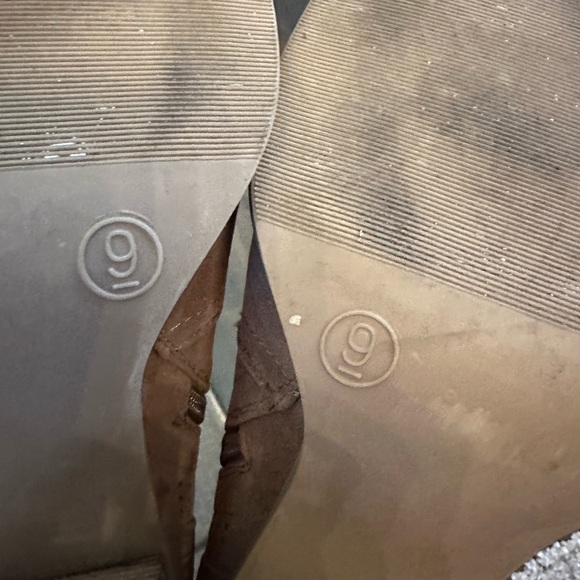 👢 Universal Threads (Target) Boots - Picture 5 of 6